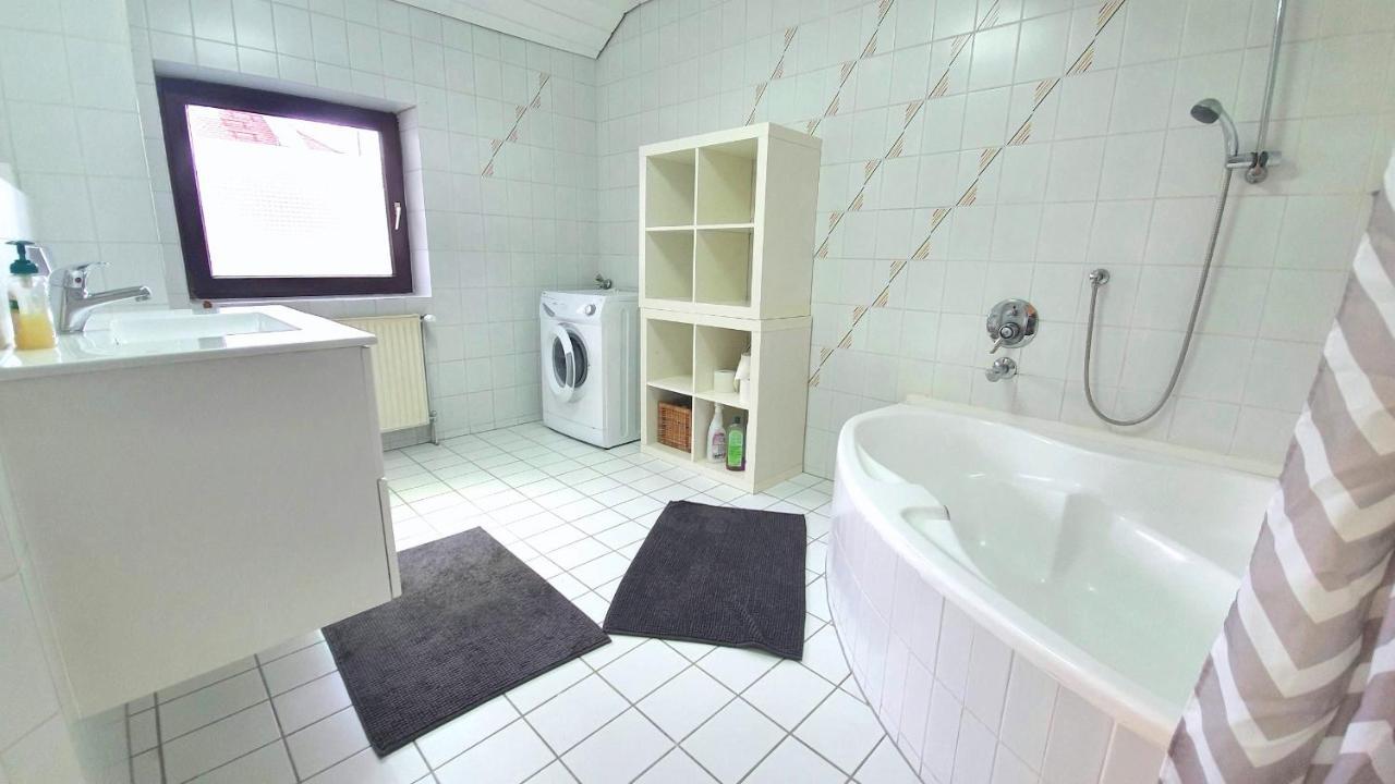 Neuburg Ferienwohnung Am Schloss Neuburg an Der Donau Exteriör bild