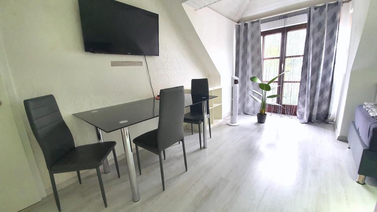 Neuburg Ferienwohnung Am Schloss Neuburg an Der Donau Exteriör bild